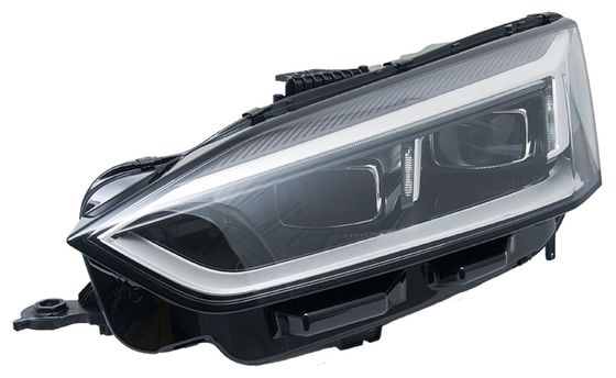 AUDI A5 için 8W6941773D far (F53, F5P)