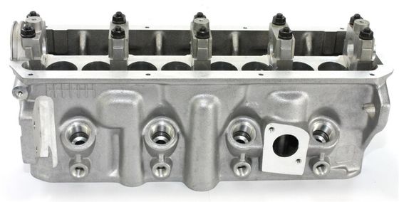 028103351A VW CARAVELLE T4 otobüs ve EUROVAN T4 kamyoneti için silindir kafası