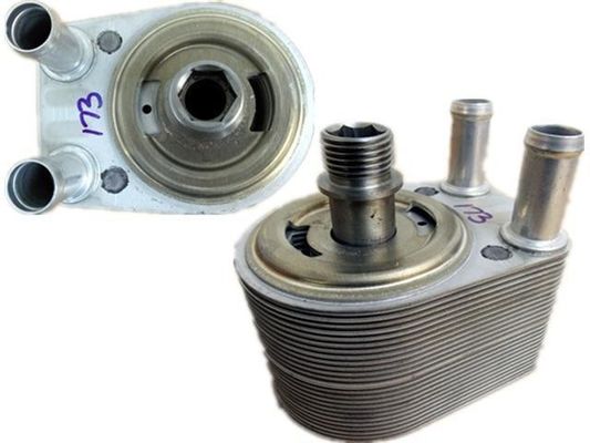 4526544 Motor Parçaları Yağ Soğutucu