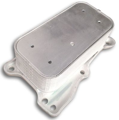 2721880001 Motor Parçaları MERCEDES-BENZ için yağ soğutucu