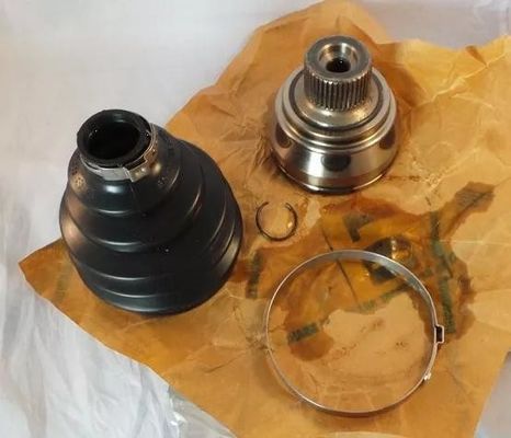 8K0498099 Şanzıman Parçaları C.V Eklem