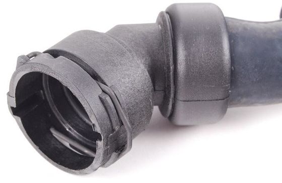 8D0121101AF Motor Parçaları Soğutma Su Boruları