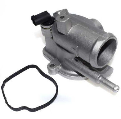 Mercedes Benz 6112000315 Motor Parçaları Termostat Montajı 92°C